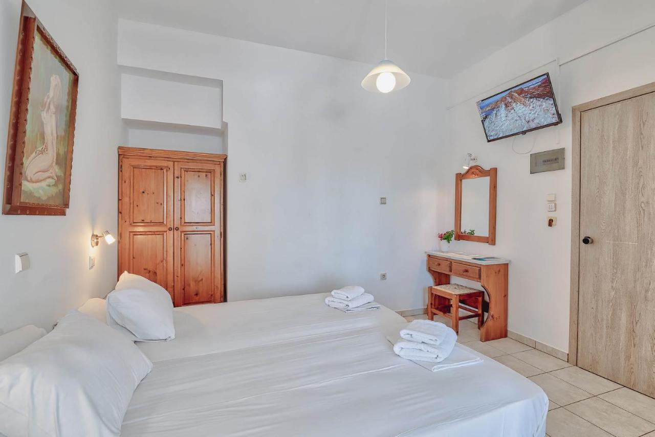 Pavlos Place Antiparos ciudad Exterior foto